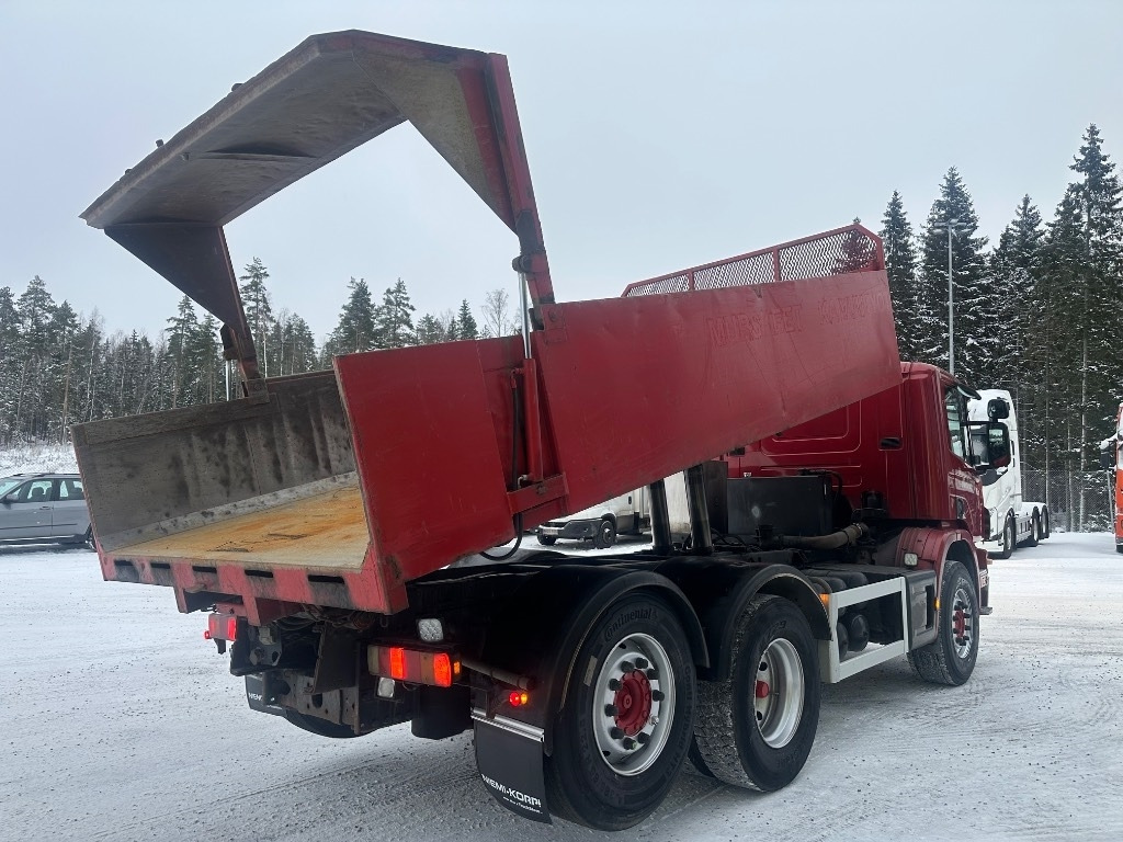 Scania P 124 6x2 - Tipper: picture 4 Scania P 124 6x2 - Tipper: picture 4
