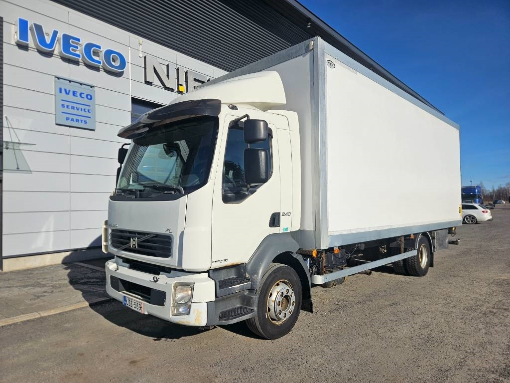 Volvo FL6 - Box truck: picture 1 Volvo FL6 - Box truck: picture 1