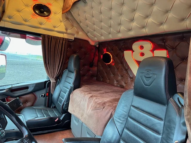 Tractor unit Scania R650 6X2 3150. Retarder. Hydraulic: picture 11