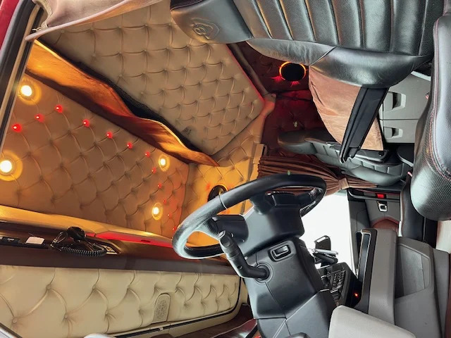 Tractor unit Scania R650 6X2 3150. Retarder. Hydraulic: picture 10