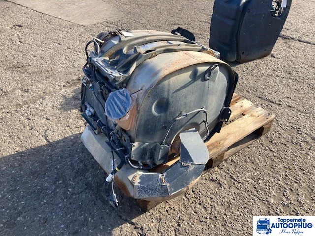 Volvo Silencer Volvo 22495989 - Muffler/ Exhaust system for Truck: picture 1 Volvo Silencer Volvo 22495989 - Muffler/ Exhaust system for Truck: picture 1