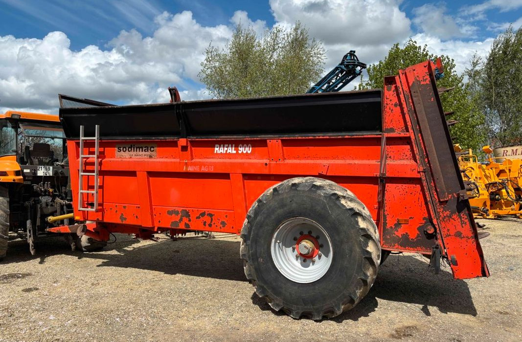 Sodimac RAFAL 900 - Manure spreader: picture 1 Sodimac RAFAL 900 - Manure spreader: picture 1