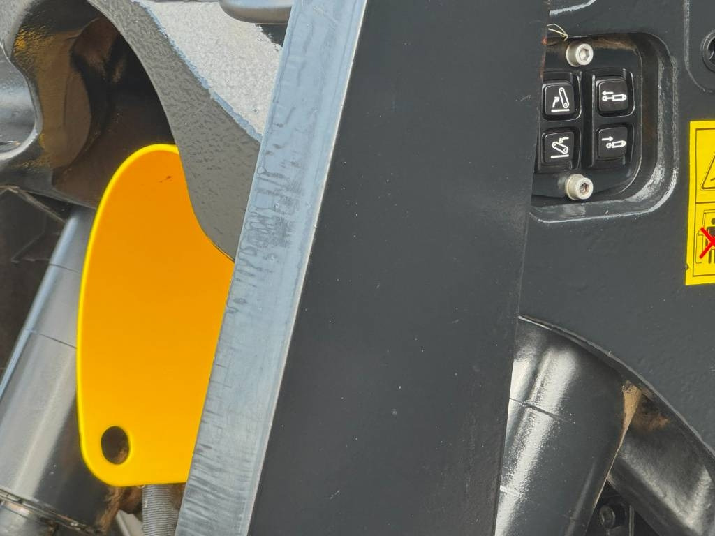 Case IH PUMA 200CVX, AFS Connect, frontlinkage + PTO, GPS, - Farm tractor: picture 5 Case IH PUMA 200CVX, AFS Connect, frontlinkage + PTO, GPS, - Farm tractor: picture 5