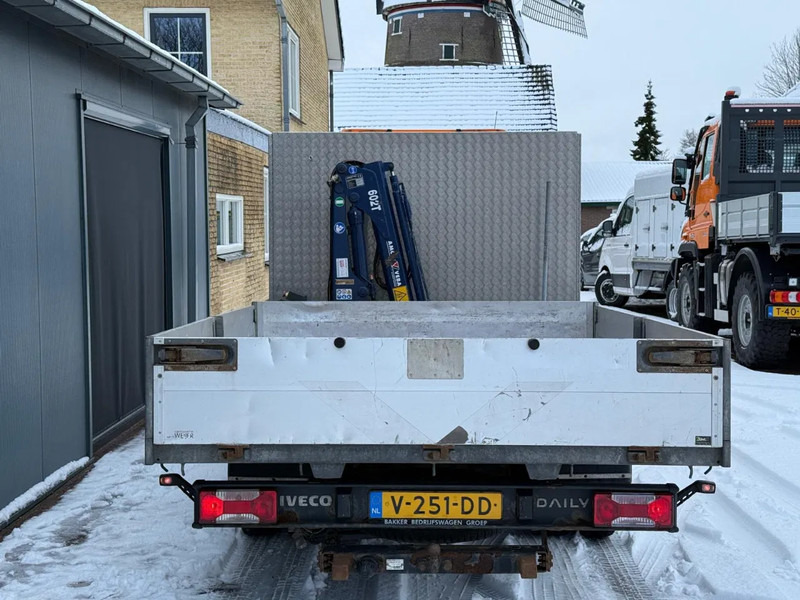 Iveco Daily 40C18 3.0 I Openlaadbak I Amco Veba 602T KRAAN I Euro 6 I Automaat I 180PK - Open body delivery van: picture 3 Iveco Daily 40C18 3.0 I Openlaadbak I Amco Veba 602T KRAAN I Euro 6 I Automaat I 180PK - Open body delivery van: picture 3