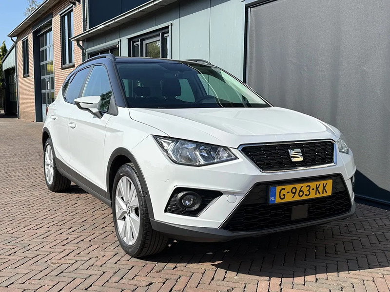 SEAT Arona 1.0 TSI Style Business Intense Dealeronderhouden Cruise Clima Navi Camera Parkeersensoren Lmv - Hatchback: picture 1 SEAT Arona 1.0 TSI Style Business Intense Dealeronderhouden Cruise Clima Navi Camera Parkeersensoren Lmv - Hatchback: picture 1
