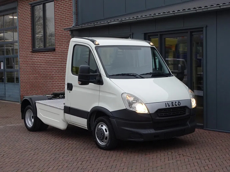Iveco Daily 35.210 PK BE TREKKER 10400 kg AIRCO CC - Tractor unit: picture 1 Iveco Daily 35.210 PK BE TREKKER 10400 kg AIRCO CC - Tractor unit: picture 1