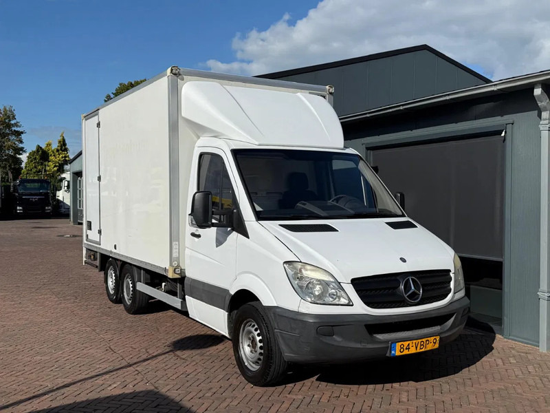 Mercedes-Benz Sprinter 311 CLixtar LBW 2.5 ton load be licence - Tractor unit: picture 1 Mercedes-Benz Sprinter 311 CLixtar LBW 2.5 ton load be licence - Tractor unit: picture 1