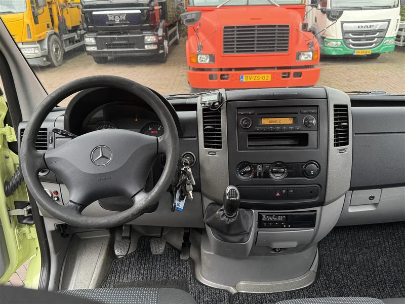 Tractor unit Mercedes-Benz Sprinter 519 3.0 V6 Be Trekker 3 Zits Cruise 8.8 Ton: picture 9