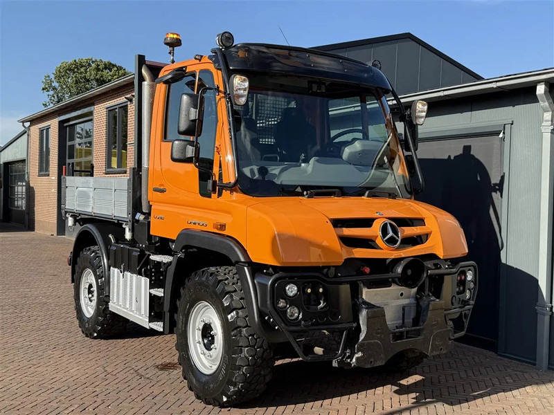 Mercedes-Benz Unimog U 218 Kipper 3 Seats 4WD AGRI Euro 6 - Truck: picture 1 Mercedes-Benz Unimog U 218 Kipper 3 Seats 4WD AGRI Euro 6 - Truck: picture 1