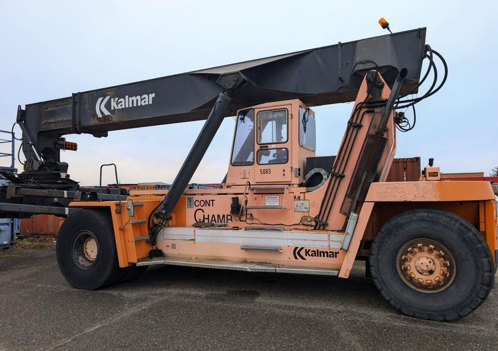 Kalmar DC4560RC4 - Reach stacker: picture 2 Kalmar DC4560RC4 - Reach stacker: picture 2