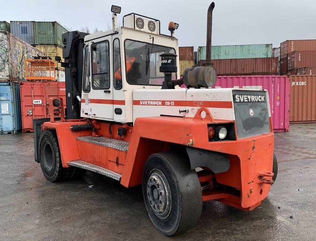 Svetruck 13,6-120-32 - Diesel forklift: picture 5 Svetruck 13,6-120-32 - Diesel forklift: picture 5