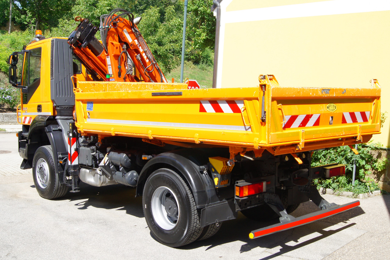 IVECO 190T33 Trakker 4x4/ATLAS 85.2/Euro5/Winterdienst/Streuer - Snow removal vehicle: picture 4 IVECO 190T33 Trakker 4x4/ATLAS 85.2/Euro5/Winterdienst/Streuer - Snow removal vehicle: picture 4