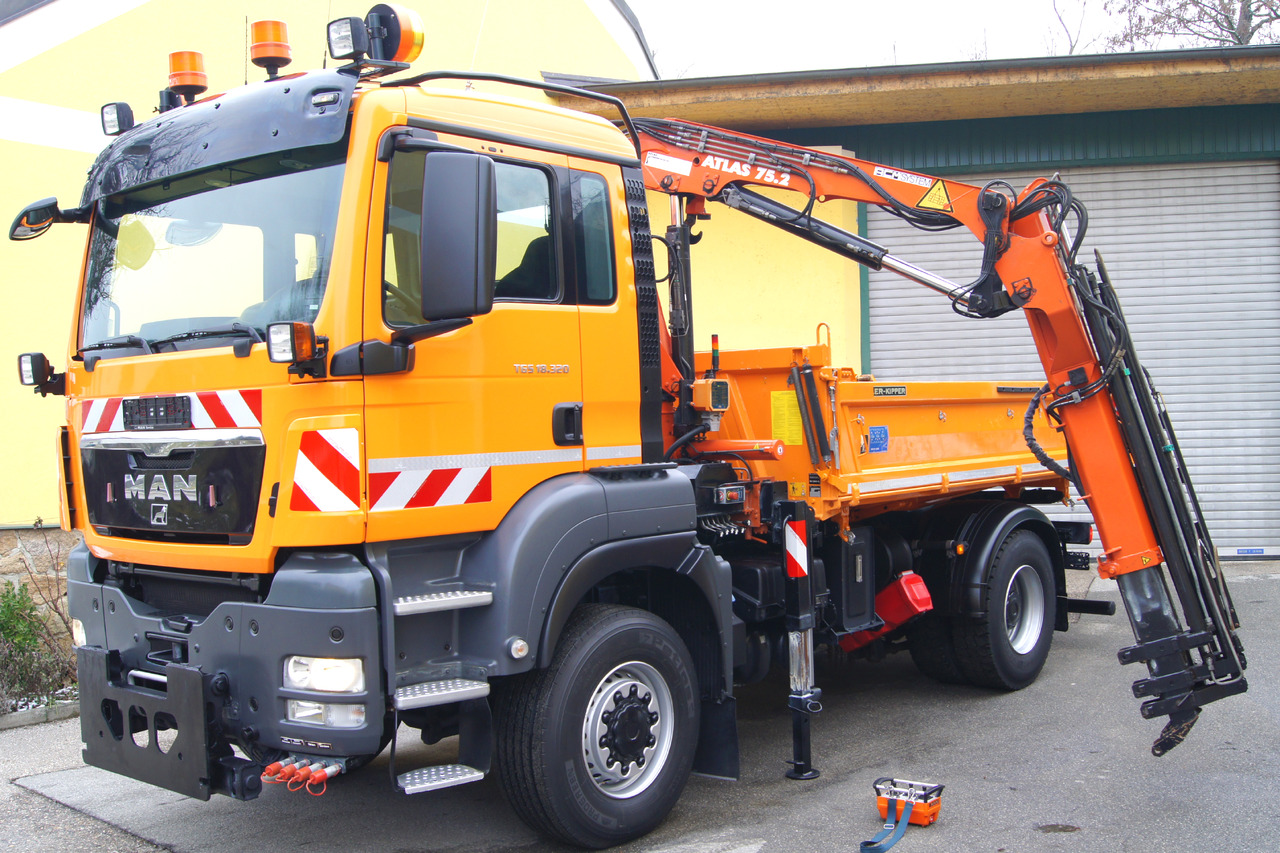 MAN TGS 18.320 BL 4x4 / ATLAS 75.2 / MEILLER / Winterdienst - Crane truck, Crane truck: picture 2 MAN TGS 18.320 BL 4x4 / ATLAS 75.2 / MEILLER / Winterdienst - Crane truck, Crane truck: picture 2
