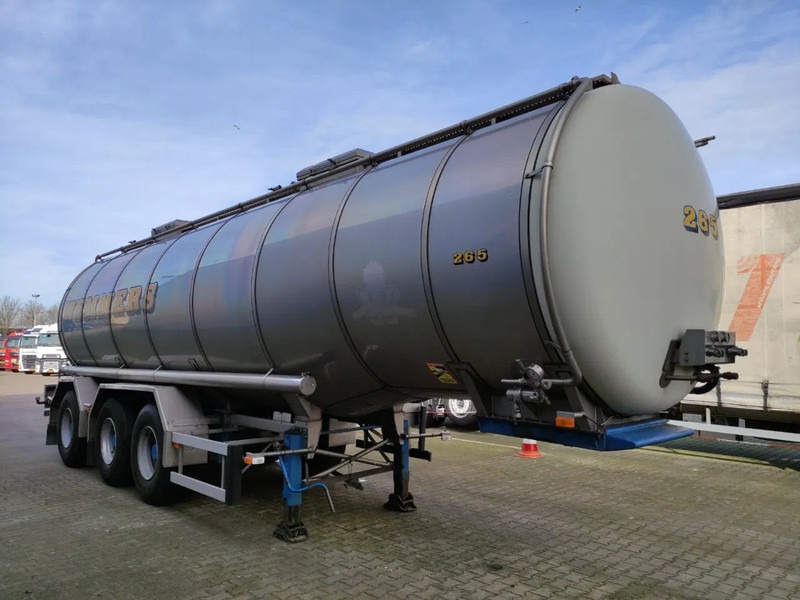 Burg 34000 liter tankoplegger - Tanker semi-trailer: picture 4 Burg 34000 liter tankoplegger - Tanker semi-trailer: picture 4