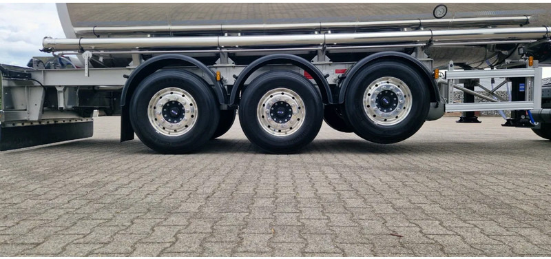 Magyar 32000 liter levensmiddelen tankoplegger NEW/NIEUW/NEU - Tanker semi-trailer: picture 5 Magyar 32000 liter levensmiddelen tankoplegger NEW/NIEUW/NEU - Tanker semi-trailer: picture 5