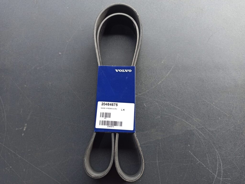VOLVO V-RIBBET BELT 20464675 - Belt for Truck: picture 2 VOLVO V-RIBBET BELT 20464675 - Belt for Truck: picture 2
