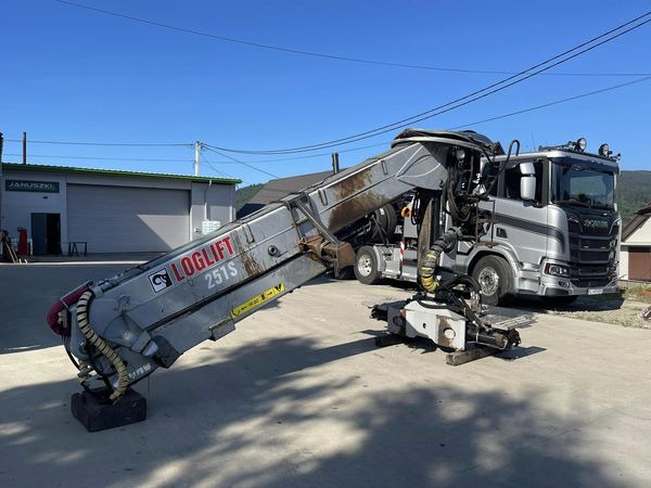 Loglift 251S - Truck mounted crane: picture 2 Loglift 251S - Truck mounted crane: picture 2
