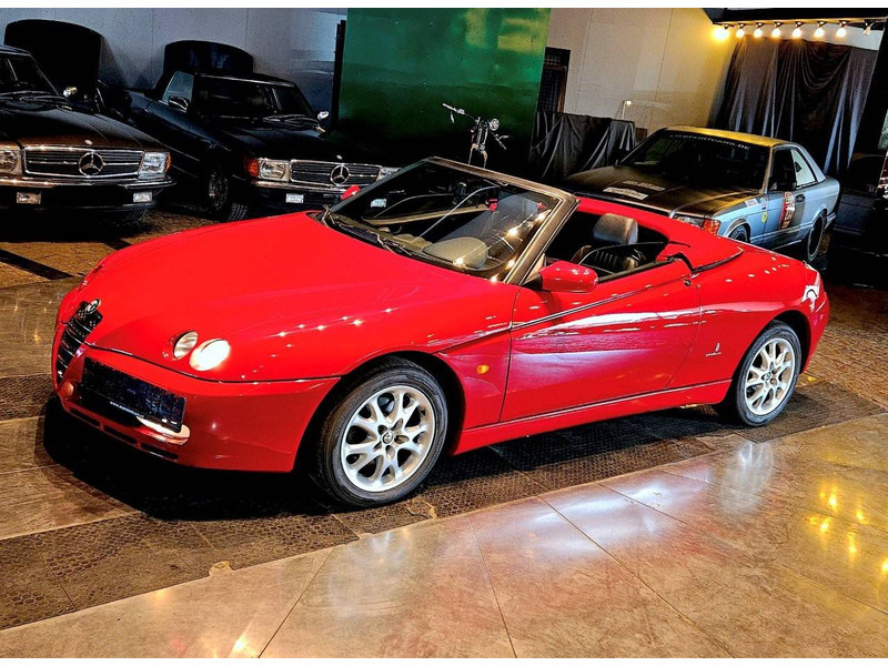 Alfa Romeo Spider (916 - update 3) _ 2.0 TS - Sedan: picture 1 Alfa Romeo Spider (916 - update 3) _ 2.0 TS - Sedan: picture 1
