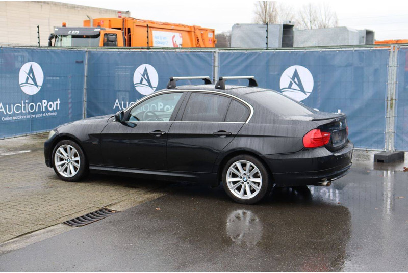 BMW 3 Serie 318d - Sedan: picture 4 BMW 3 Serie 318d - Sedan: picture 4