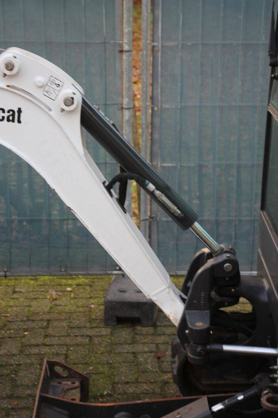 Mini excavator Bobcat E17 C: picture 12