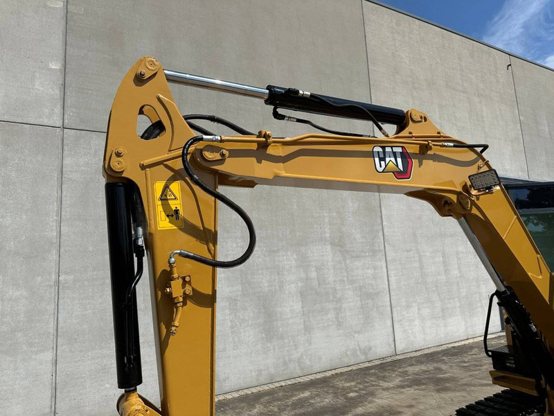 Crawler excavator Caterpillar 305.5E2: picture 9