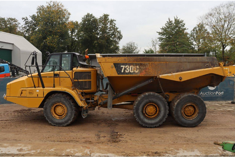 Caterpillar 730C - Dumper: picture 2 Caterpillar 730C - Dumper: picture 2
