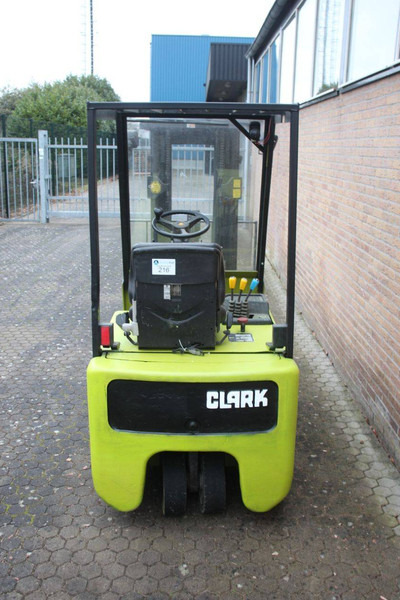 Clark CTM 16S - Electric forklift: picture 4 Clark CTM 16S - Electric forklift: picture 4