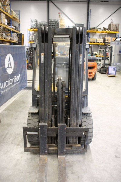 LPG forklift Daewoo G30S: picture 7