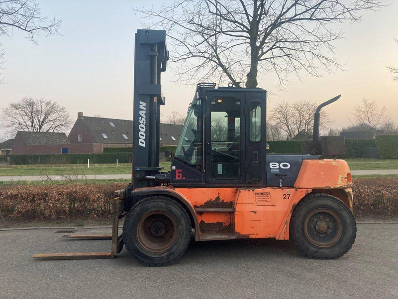 Doosan D80s-5 - Diesel forklift: picture 2 Doosan D80s-5 - Diesel forklift: picture 2