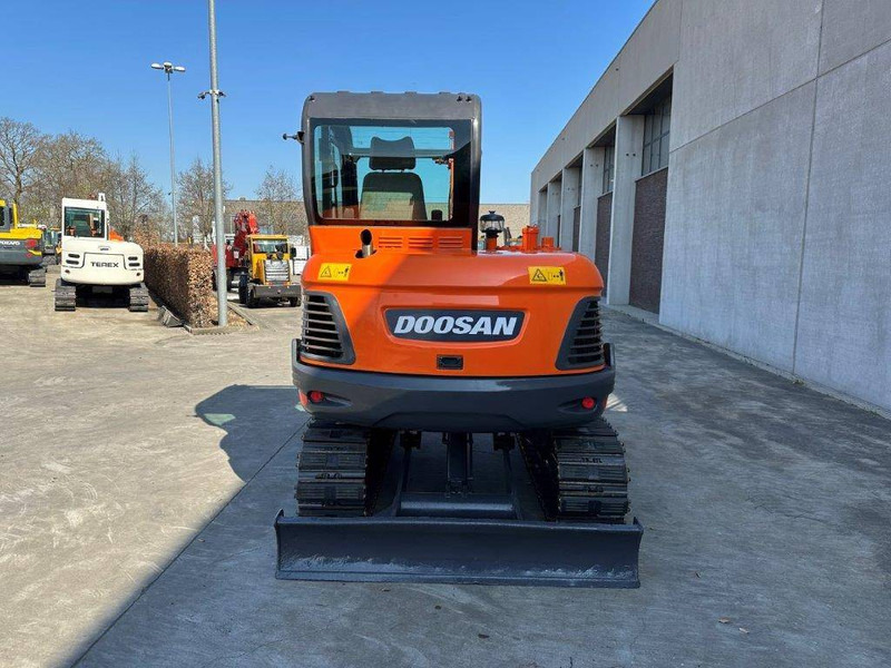 Doosan DX55-9C - Crawler excavator: picture 5 Doosan DX55-9C - Crawler excavator: picture 5