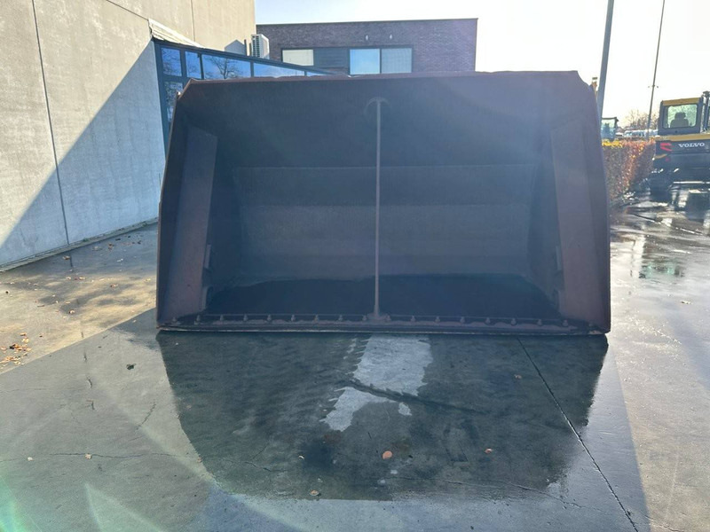 Esterer, Ulrich Cummins 144 - Bucket: picture 4 Esterer, Ulrich Cummins 144 - Bucket: picture 4