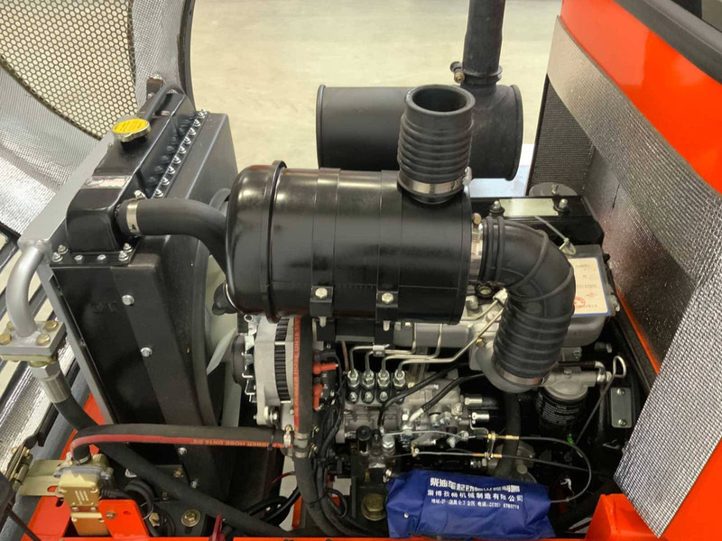 New Wheel loader Everun ER16: picture 11