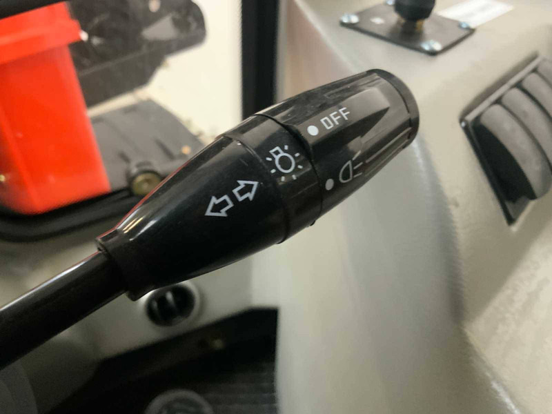 New Wheel loader Everun ER16: picture 7