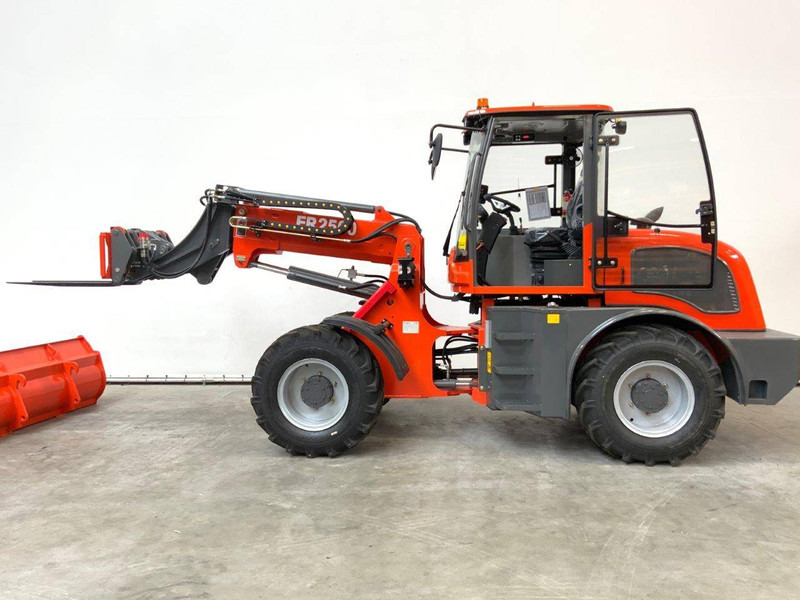 Everun ER2500 - Wheel loader: picture 4 Everun ER2500 - Wheel loader: picture 4