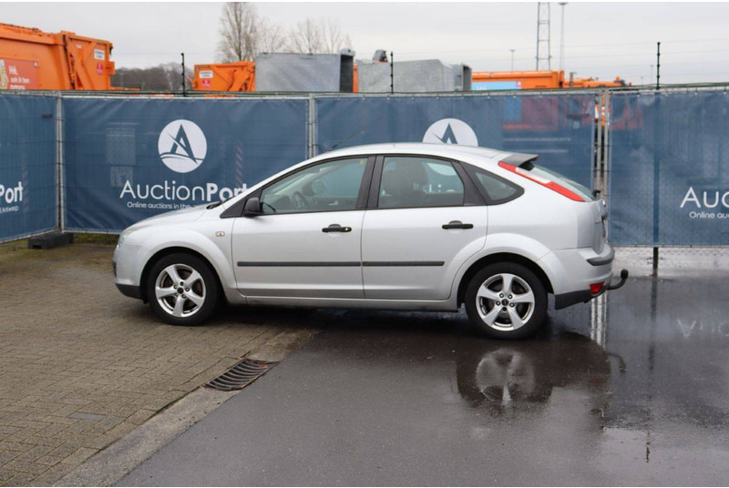 Ford Focus - Sedan: picture 3 Ford Focus - Sedan: picture 3