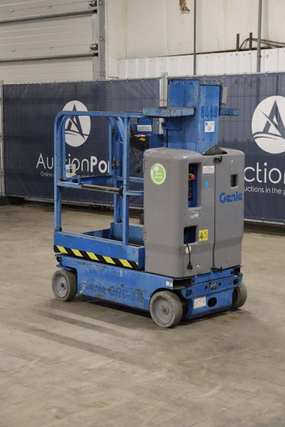 Genie GRC-12 - Aerial platform: picture 4 Genie GRC-12 - Aerial platform: picture 4