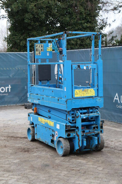 Genie GS-1532 - Scissor lift: picture 4 Genie GS-1532 - Scissor lift: picture 4