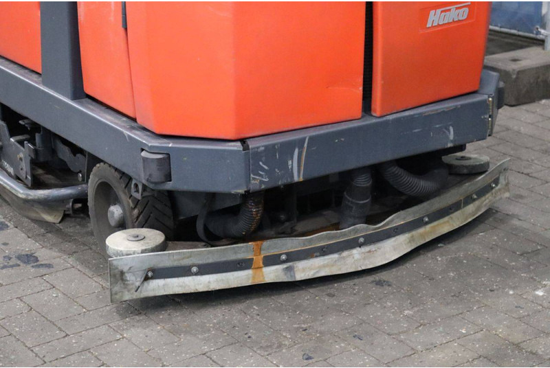 Road sweeper Hako Hakomatic B310 R CL: picture 14