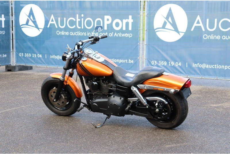 Harley-Davidson Dyna Fat Bob - Motorcycle: picture 3 Harley-Davidson Dyna Fat Bob - Motorcycle: picture 3