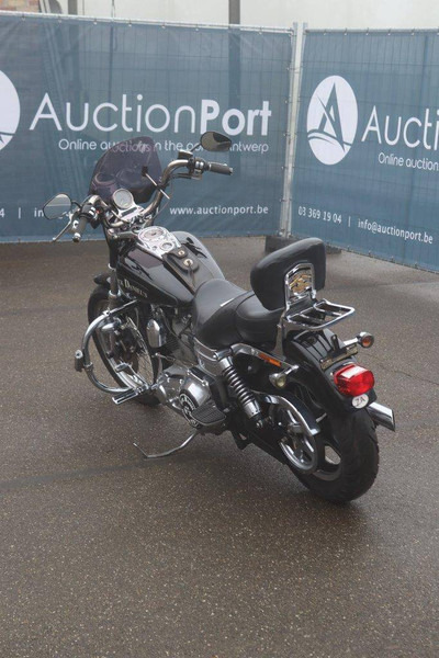 Harley-Davidson Dyna Super Glide Custom - Motorcycle: picture 4 Harley-Davidson Dyna Super Glide Custom - Motorcycle: picture 4