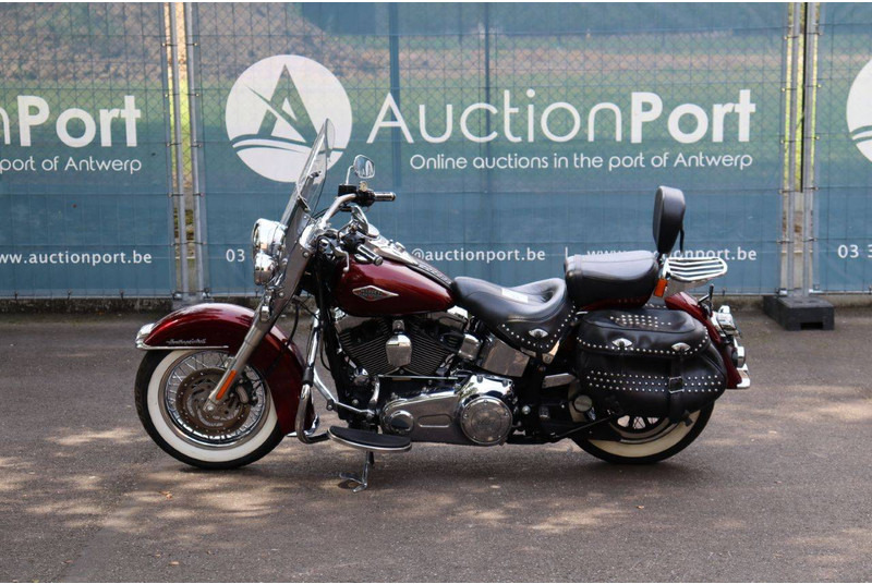Harley-Davidson Heritage Softail - Motorcycle: picture 2 Harley-Davidson Heritage Softail - Motorcycle: picture 2