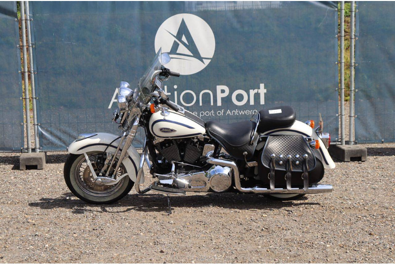 Harley-Davidson Heritage Springer - Motorcycle: picture 2 Harley-Davidson Heritage Springer - Motorcycle: picture 2