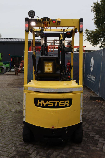 Hyster E3.2XN - Electric forklift: picture 5 Hyster E3.2XN - Electric forklift: picture 5