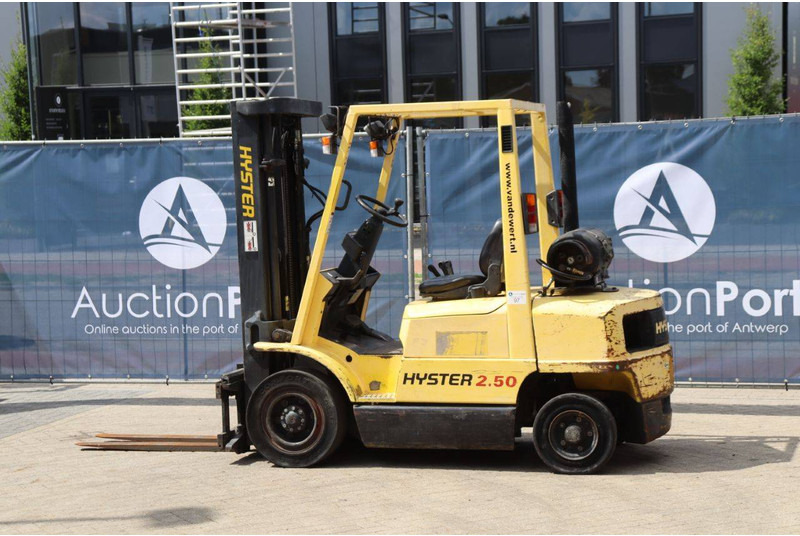 Hyster H2.50XM - LPG forklift: picture 3 Hyster H2.50XM - LPG forklift: picture 3