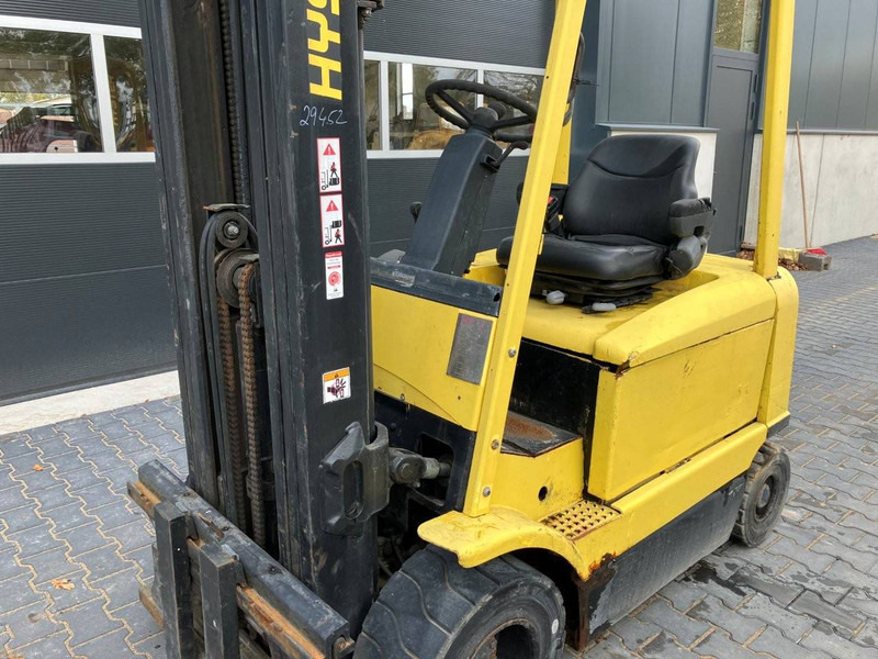 Electric forklift Hyster J2.50XM: picture 8