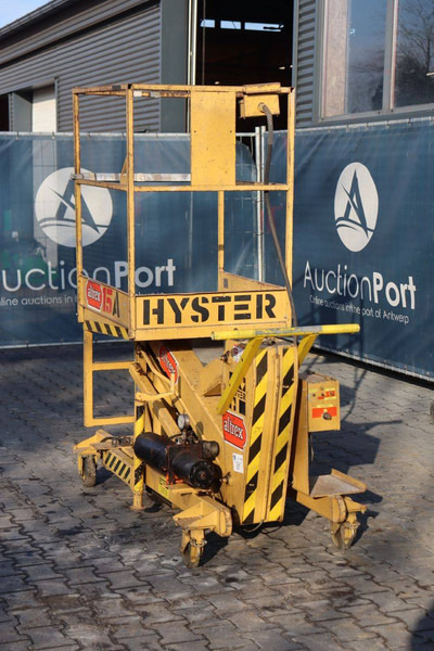 Hyster M-15 - Articulated boom: picture 4 Hyster M-15 - Articulated boom: picture 4
