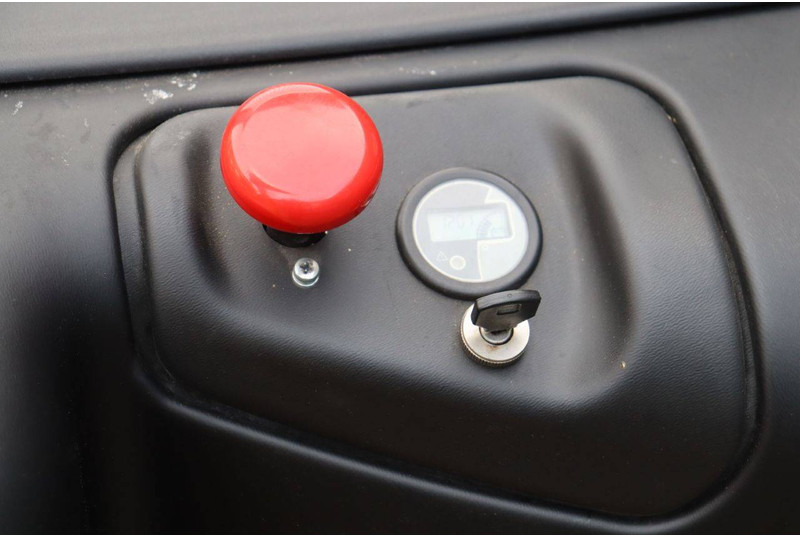 Stacker Hyster S1.0 AC: picture 14