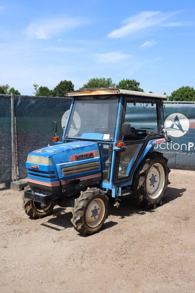 Farm tractor Iseki TA227: picture 8