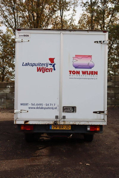 Iveco Daily 35S - Panel van: picture 5 Iveco Daily 35S - Panel van: picture 5