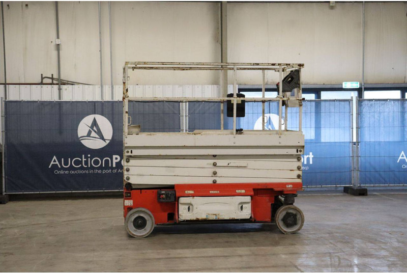 JLG 2646 ES - Scissor lift: picture 1 JLG 2646 ES - Scissor lift: picture 1